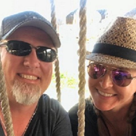 Barry and Jacqui Mosiondz - Winnipeg Affiliate