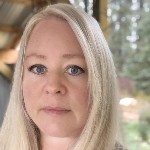 Ashley Ward - Edmonton Affiliate
