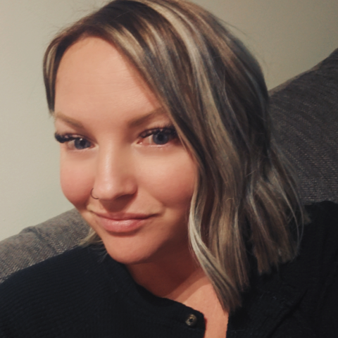 Nichole Simmons - Calgary Affiliate